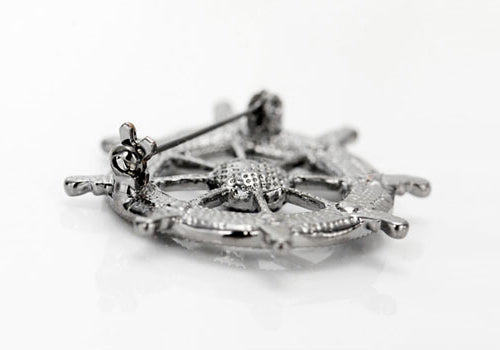 TB016 | Austrian Crystal Men's Modern Boat Ship’s Wheel Suit Brooch Pin Jacket Accessories – White or Blue